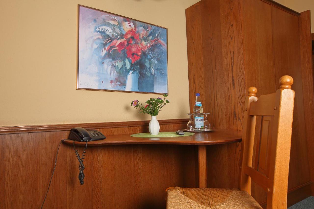 Hotel Schinderhannes Weiskirchen Extérieur photo